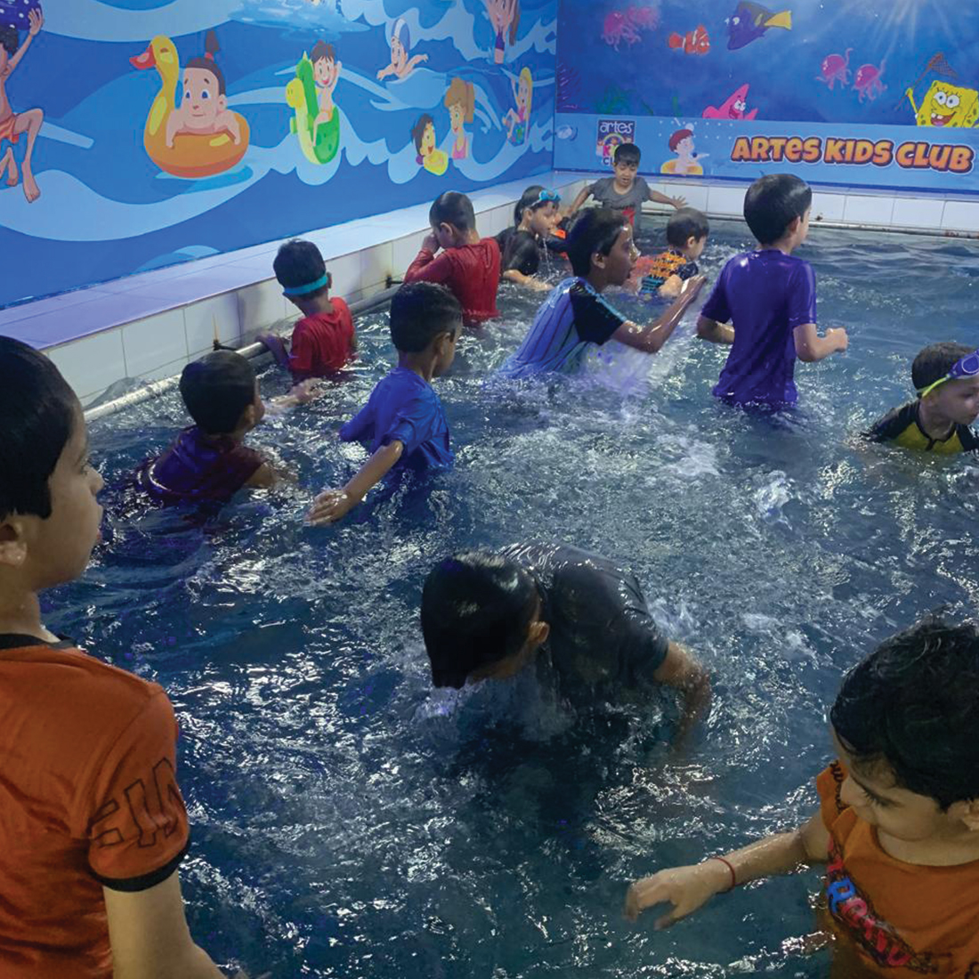 swimming-eight